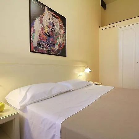 Relais White Apartment